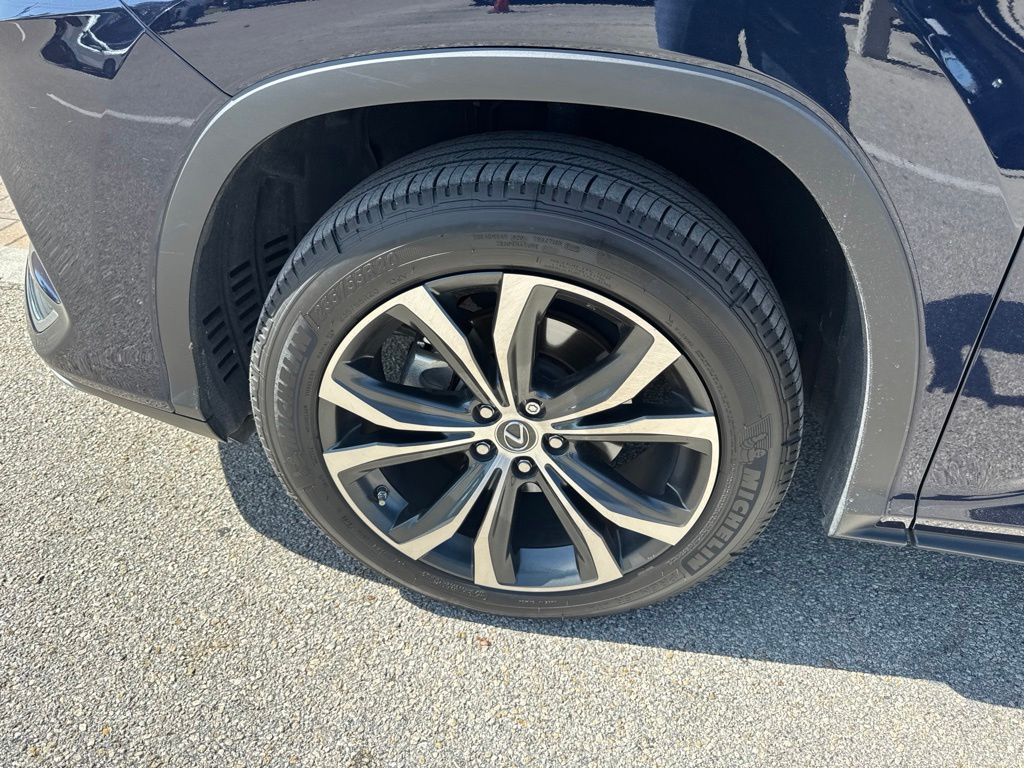 Used 2020 Blue Lexus 350 image 19