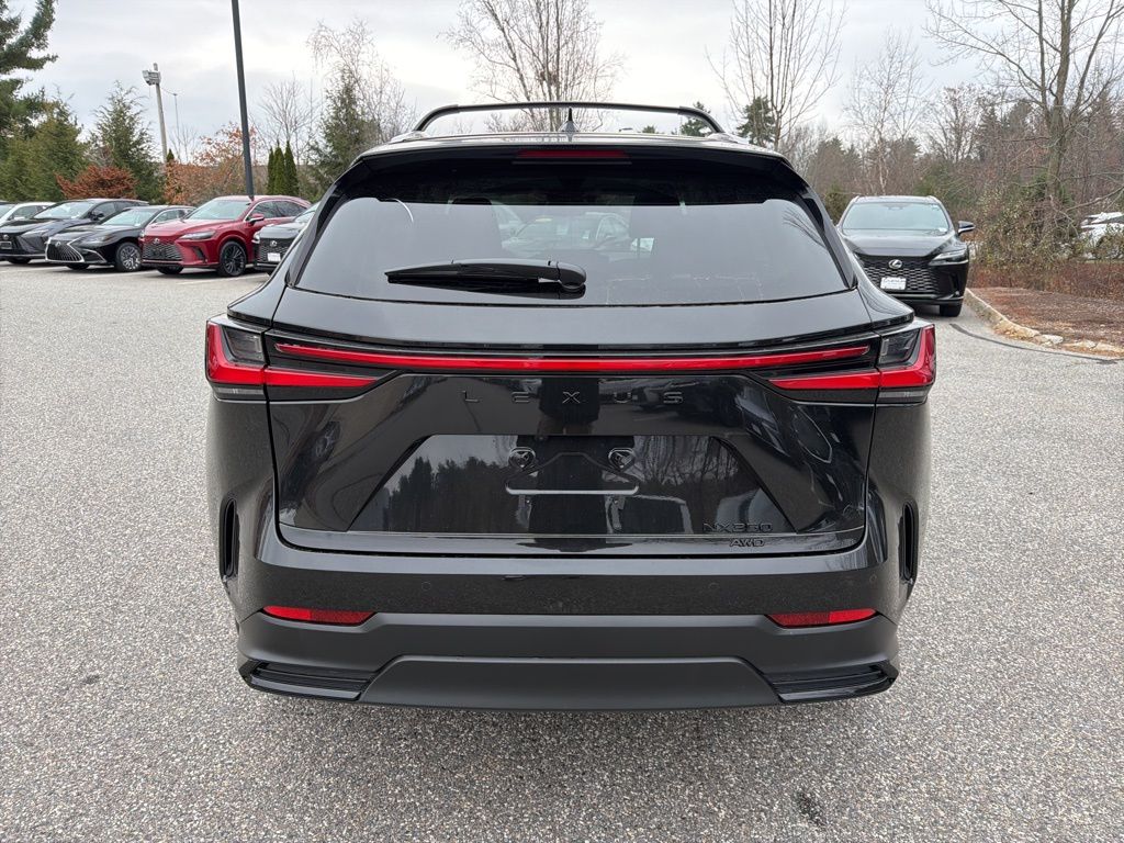 2026 Lexus NX 350 Premium photo 4