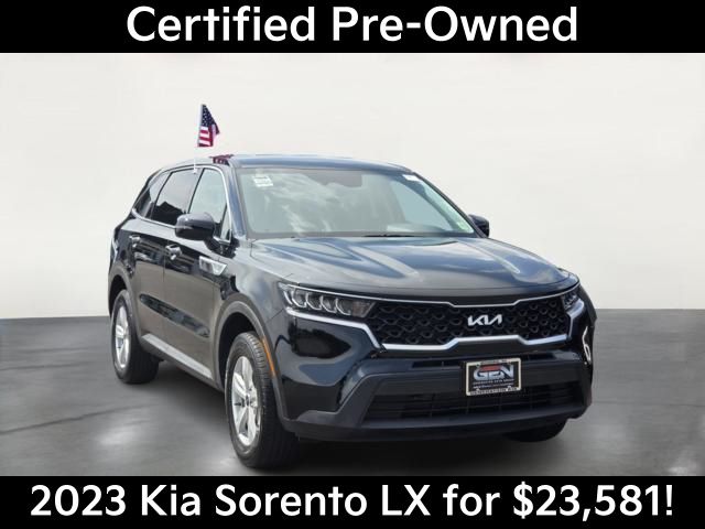 2023 Kia Sorento LX AWD