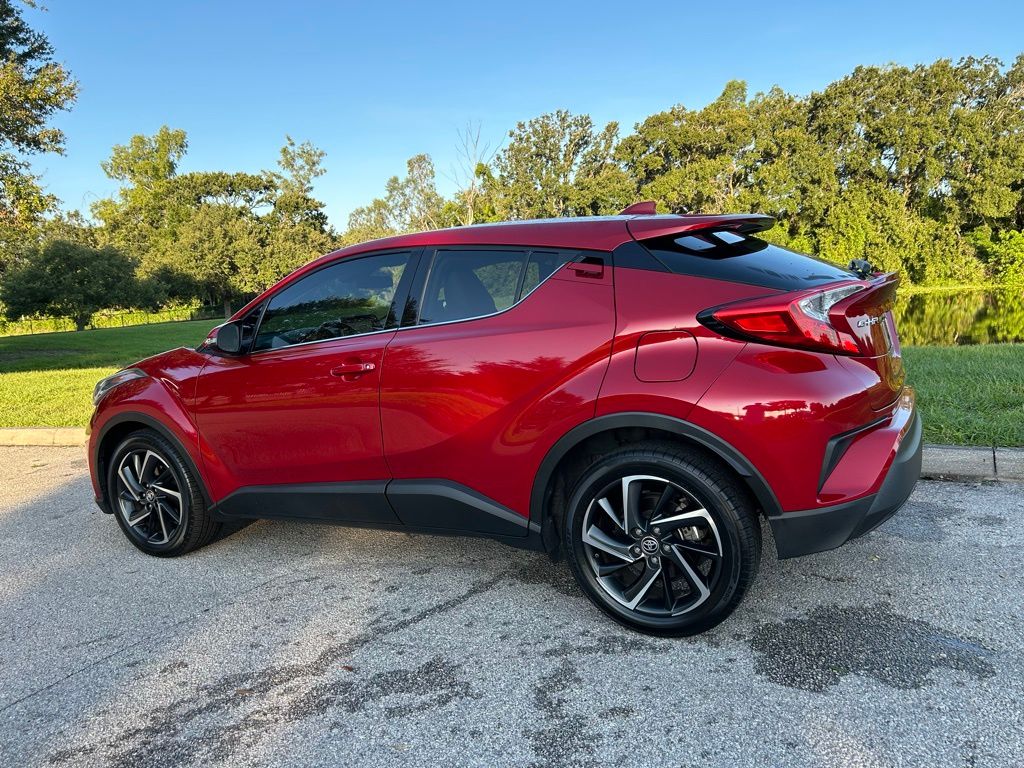 Thumbnail: 2021 Toyota C-HR - 3