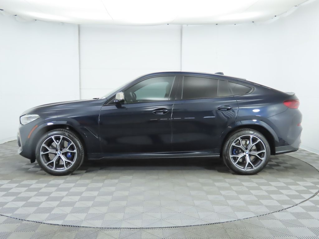 2022 BMW X6 M50i 8