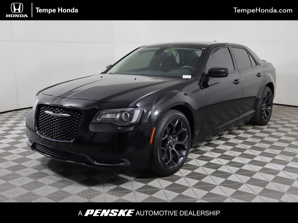 2019 Chrysler 300 Touring -
                Tempe, AZ