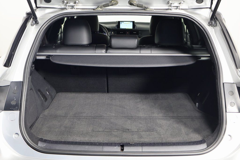 2015 Lexus CT 200h 14