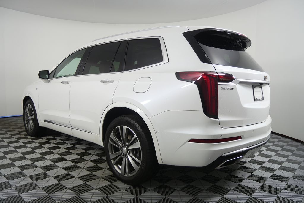 Thumbnail: 2021 Cadillac XT6 - 5