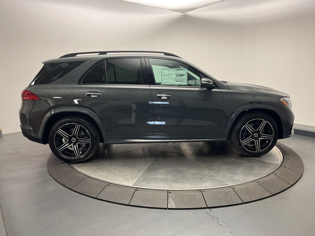 Thumbnail: 2026 Mercedes-Benz GLE - 8