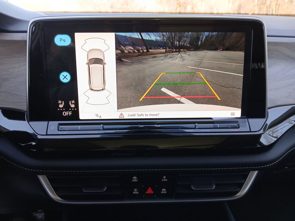 New 2026 White Volkswagen 2.0T SE w/Technology image 19