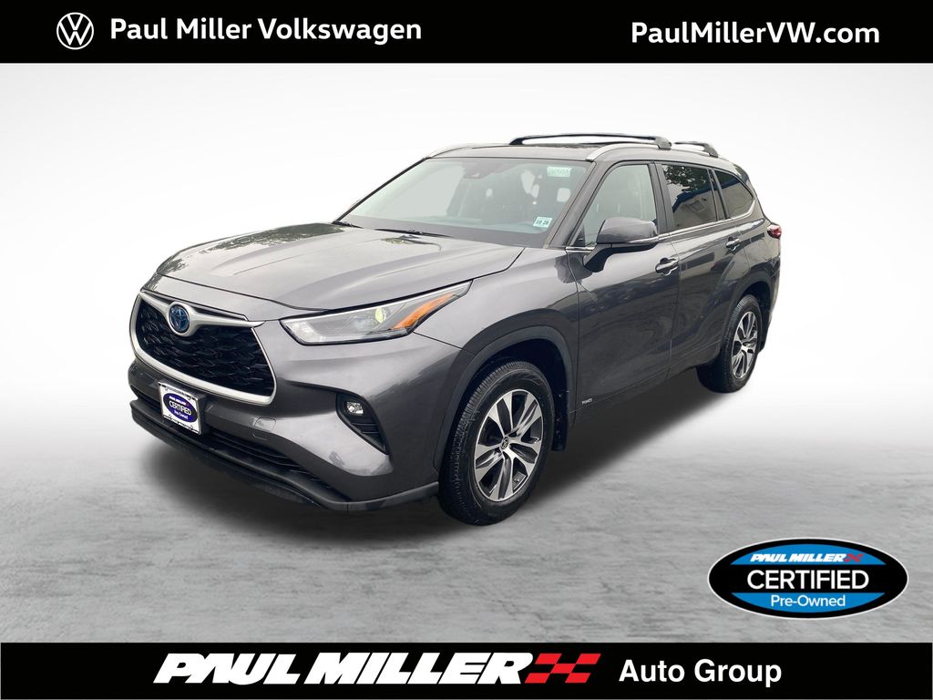 Magnetic Gray Metallic 2023 Toyota Highlander Hybrid SUV / Crossover All-Wheel Drive Continuously Variable Transmission