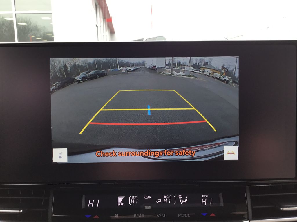 Thumbnail: 2026 Toyota Sienna - 24