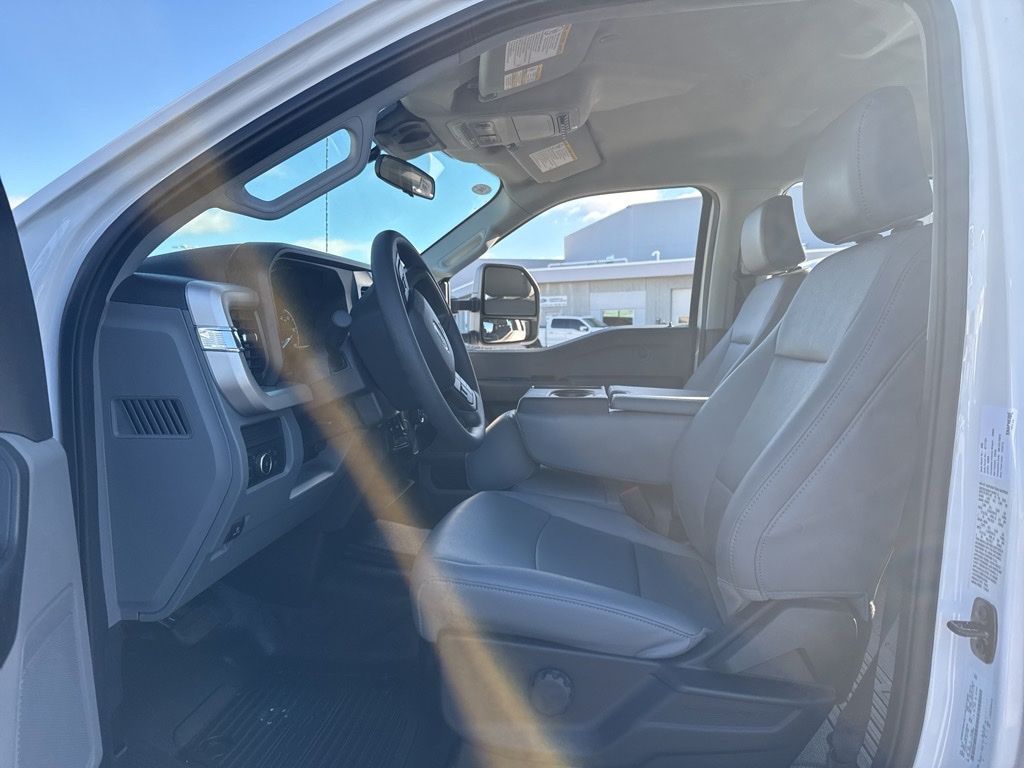 New 2026 White Ford XL image 7