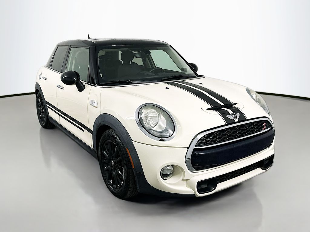 2016 MINI Cooper Base 3