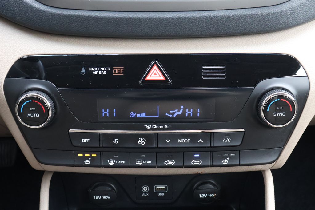 Thumbnail: 2017 Hyundai Tucson - 17