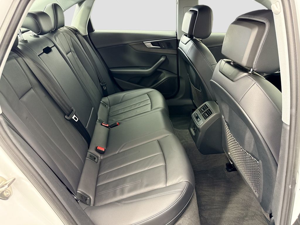 Thumbnail: 2018 Audi A4 - 21