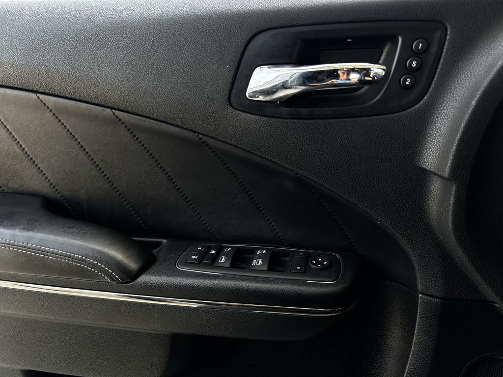 car-gallery-27