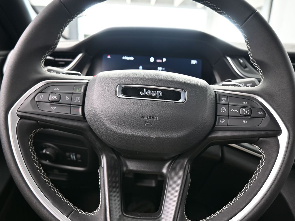 New 2026 Silver Zynith Jeep Laredo image 24