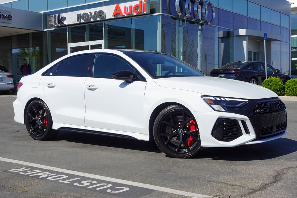 Used 2024  Audi 2.5T image 5