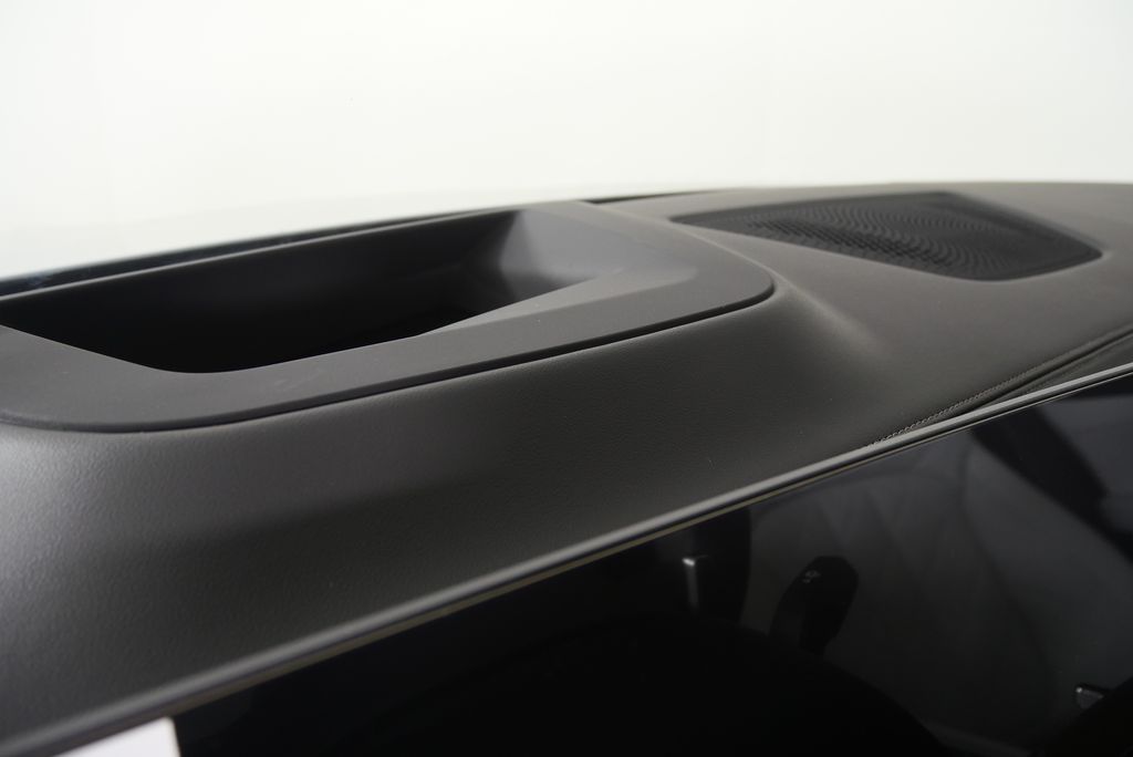 Thumbnail: 2026 BMW X6 - 19