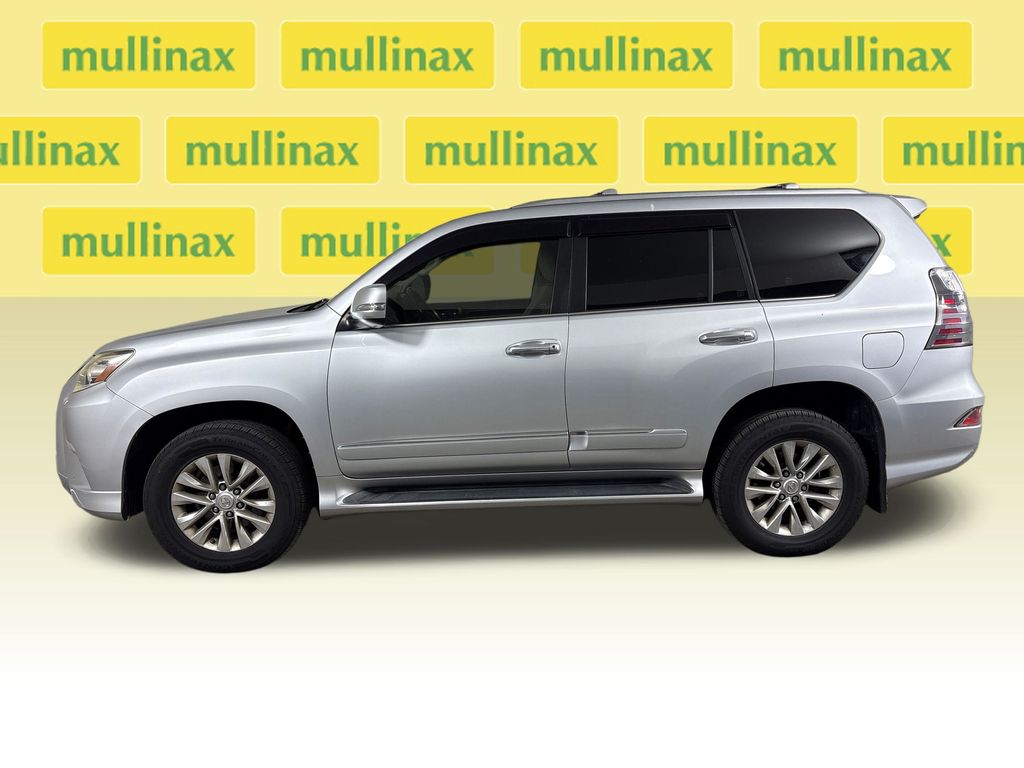 Used 2016 Silver Lexus 460 image 13