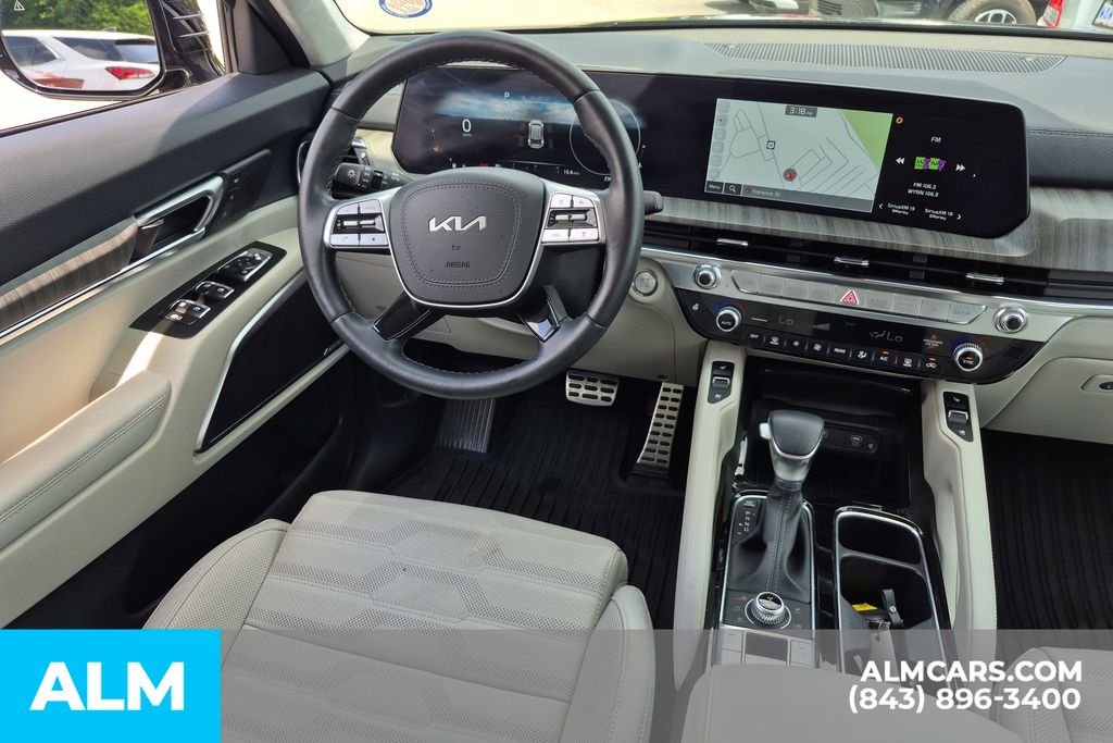 Used 2025 Ebony Black Kia SX-Prestige image 28
