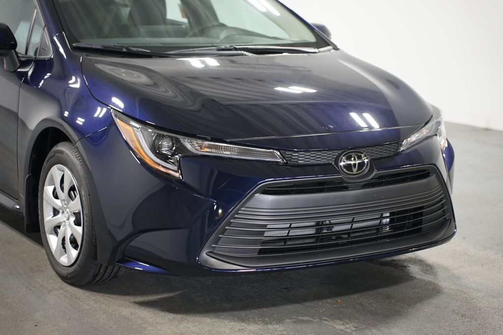 2025 Toyota Corolla LE 4