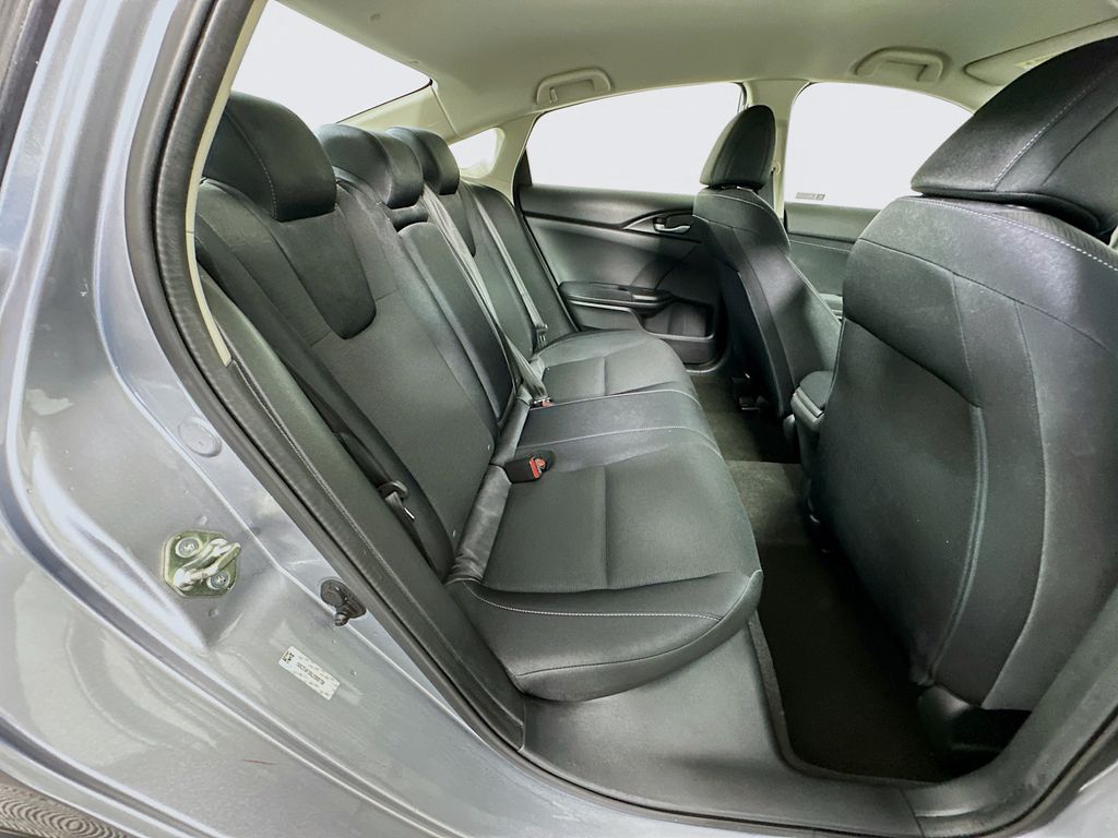 Thumbnail: 2020 Honda Insight - 25