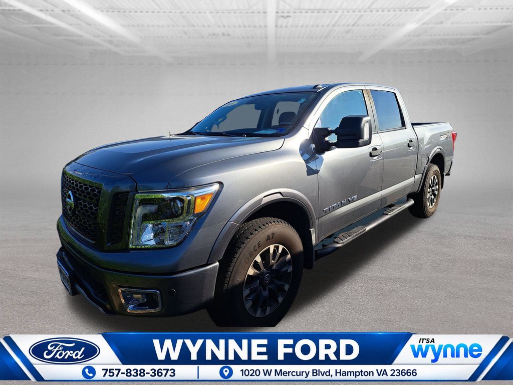2018 Nissan Titan PRO-4X Crew Cab 4WD