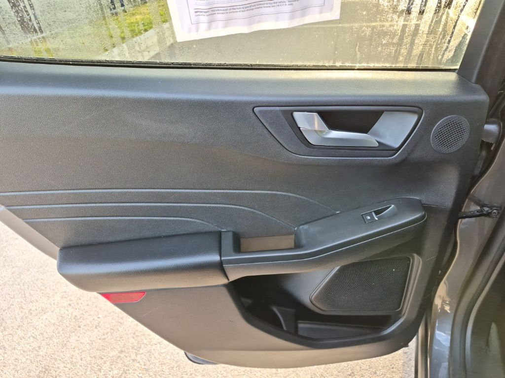 Used Car 2021 Ford Escape  Se For Sale Under $20,000 In Austin, Texas