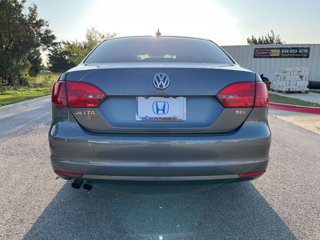 2014 Volkswagen Jetta SEL 4