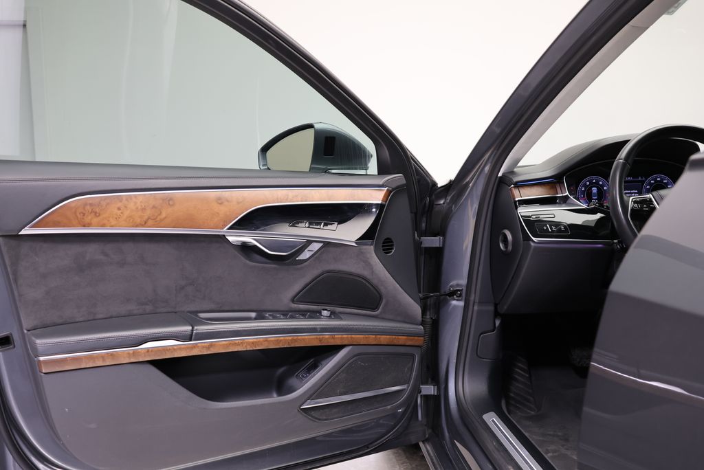 Thumbnail: 2019 Audi A8 - 29