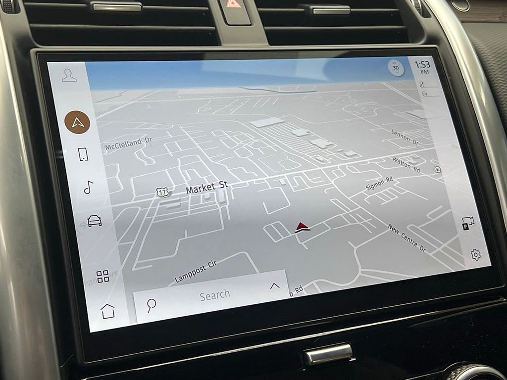 Thumbnail: 2025 Land Rover Discovery - 12