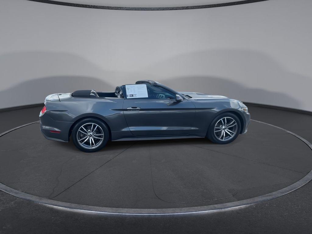 Thumbnail: 2016 Ford Mustang - 9