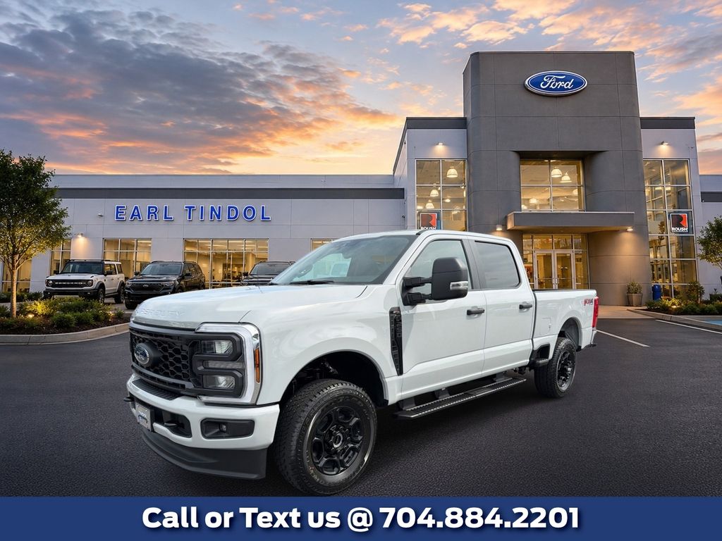 Avalanche 2026 Ford F-250 Super Duty Pickup Truck Four-Wheel Drive Automatic