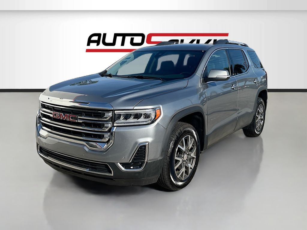 Used 2023 Silver GMC SLE image 3