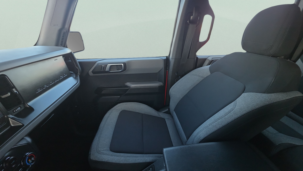 Certified Used 2023 Red Ford Base image 39