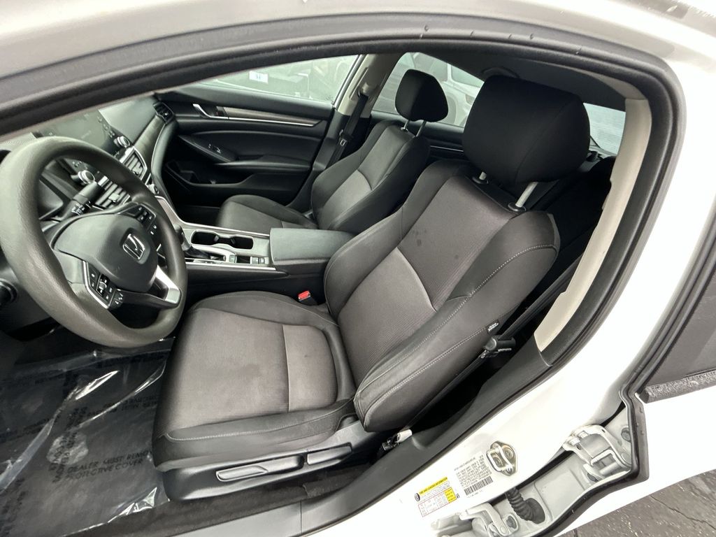 Thumbnail: 2019 Honda Accord - 11