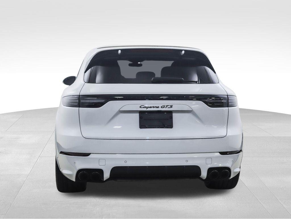 Thumbnail: 2022 Porsche Cayenne - 4