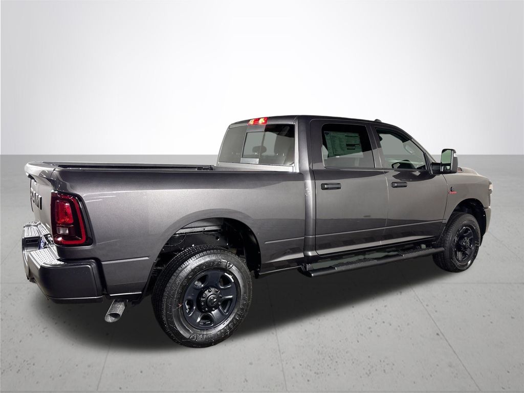 2026 RAM 3500 Tradesman - Photo 6