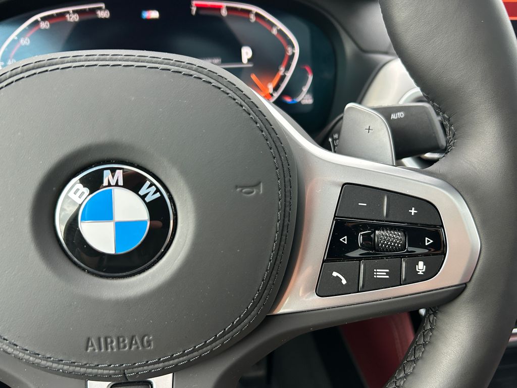 Thumbnail: 2025 BMW X4 - 20