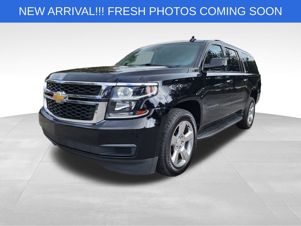 2018 Chevrolet Suburban LT 17