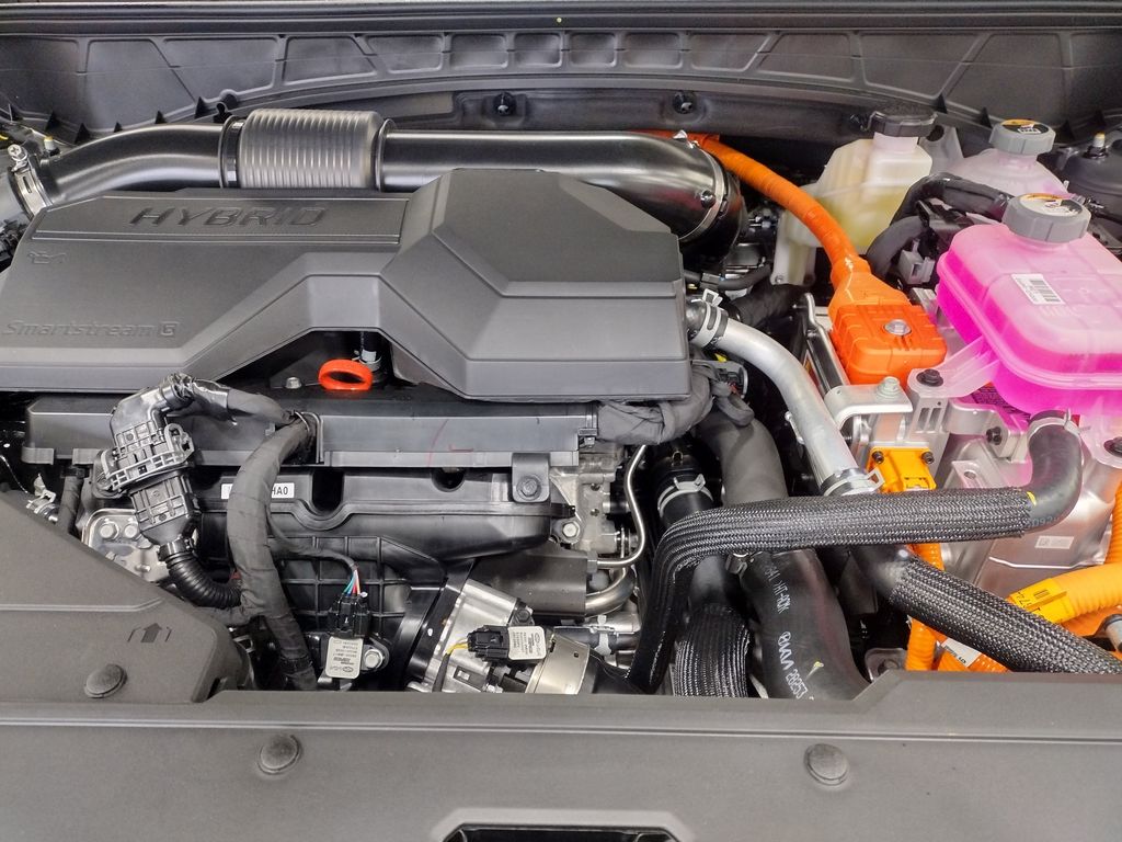 2026 Hyundai Tucson Hybrid SEL