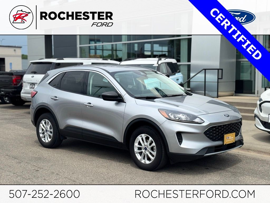 Iconic Silver Metallic 2022 Ford Escape SE AWD SUV / Crossover All-Wheel Drive 8-Speed Automatic