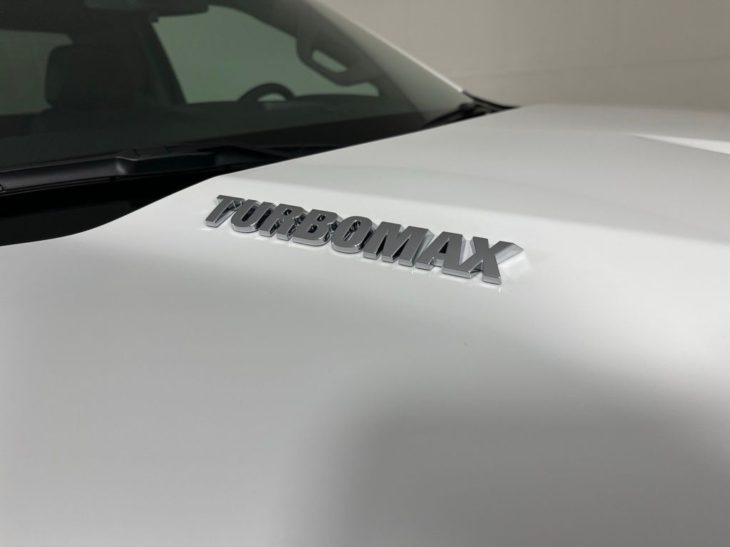 Thumbnail: 2026 Chevrolet Silverado 1500 - 8