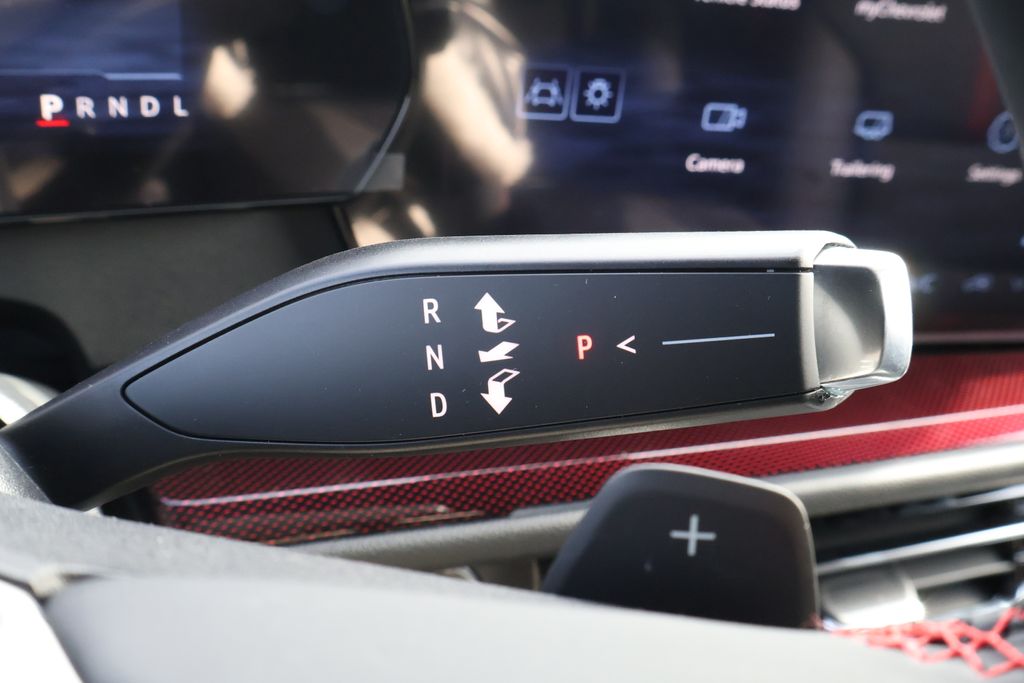 Thumbnail: 2026 Chevrolet Traverse - 25