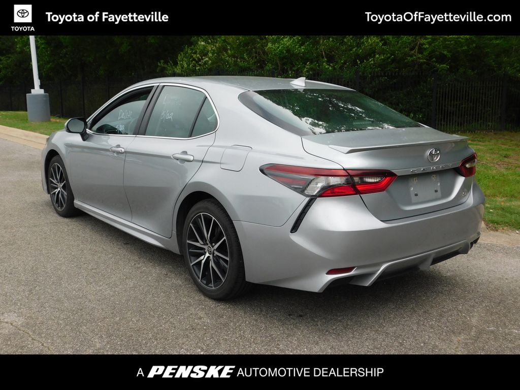 2023 Toyota Camry SE 9