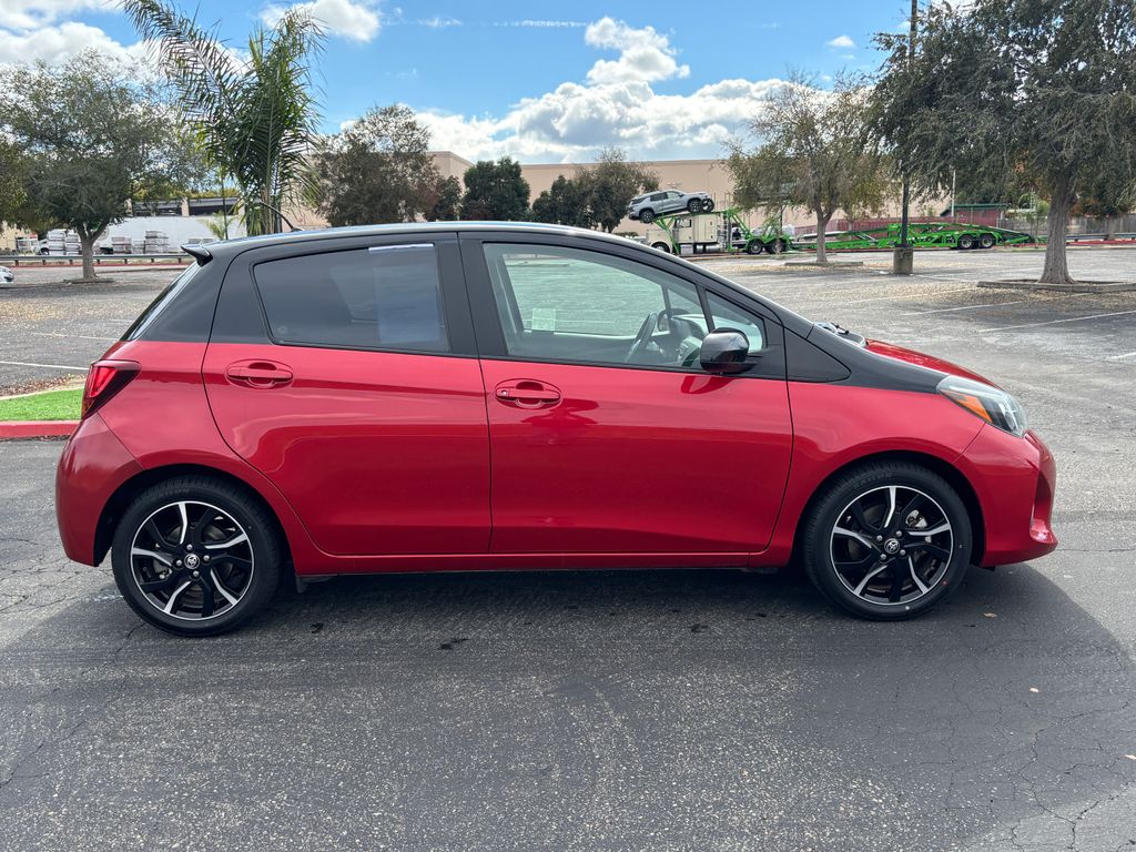 Thumbnail: 2016 Toyota Yaris - 4