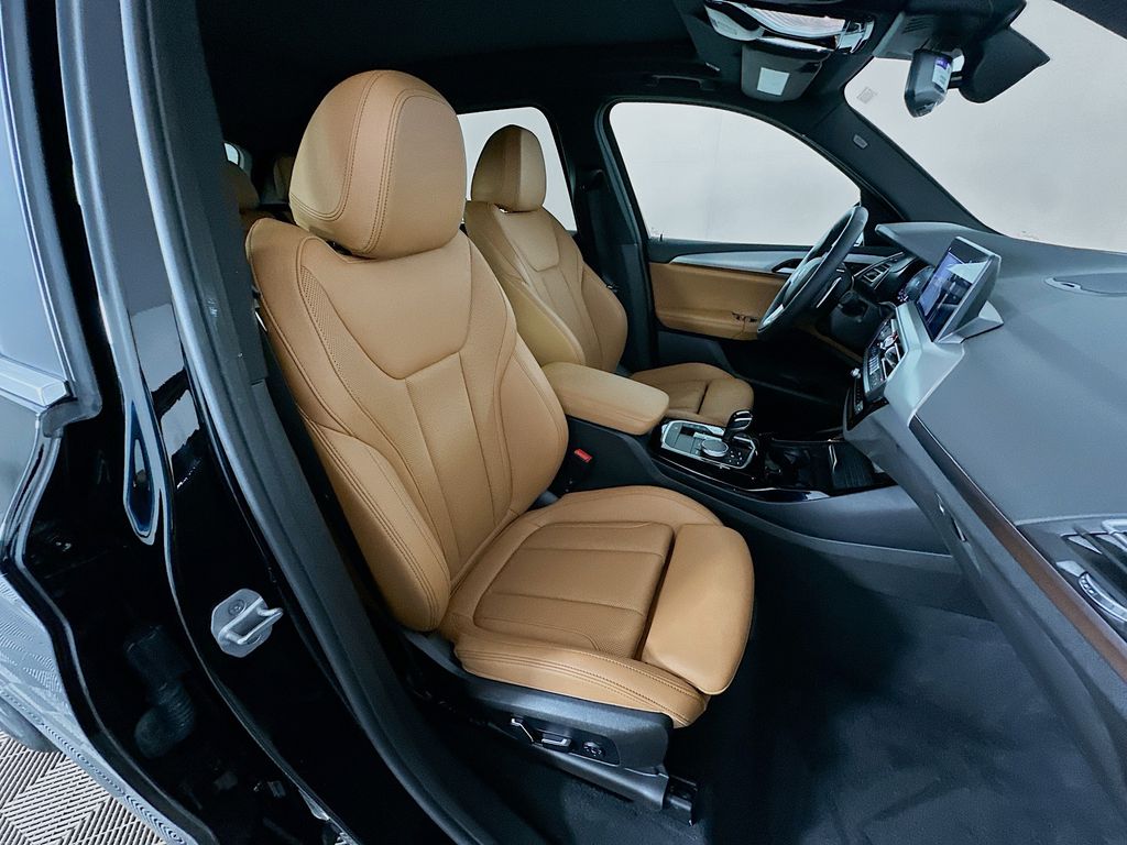 Thumbnail: 2024 BMW X3 - 29