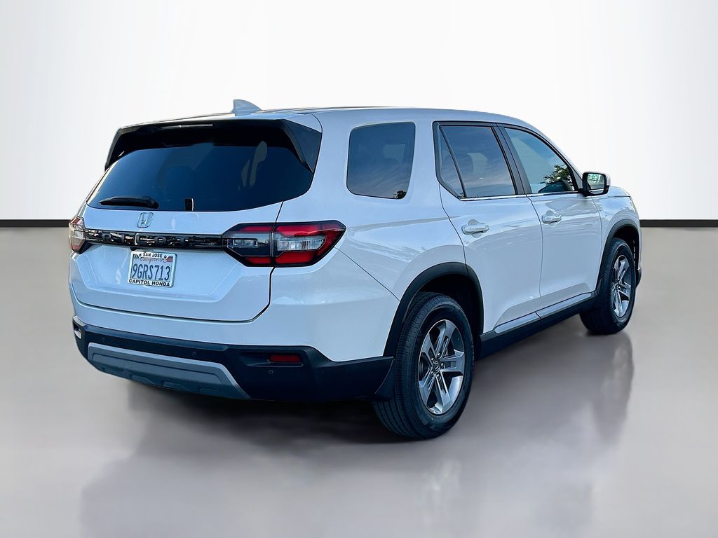 Thumbnail: 2023 Honda Pilot - 5