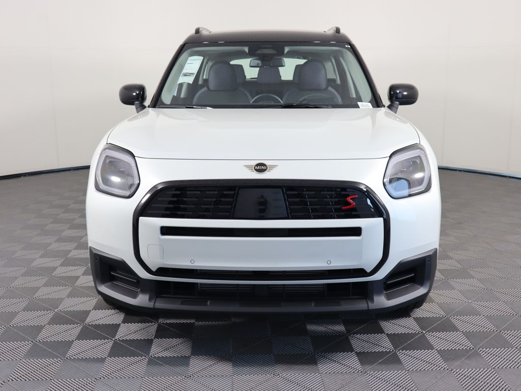 2025 MINI Cooper Countryman Base 2