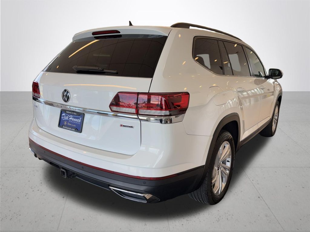 2022 Volkswagen Atlas 3.6L V6 SE w/Technology