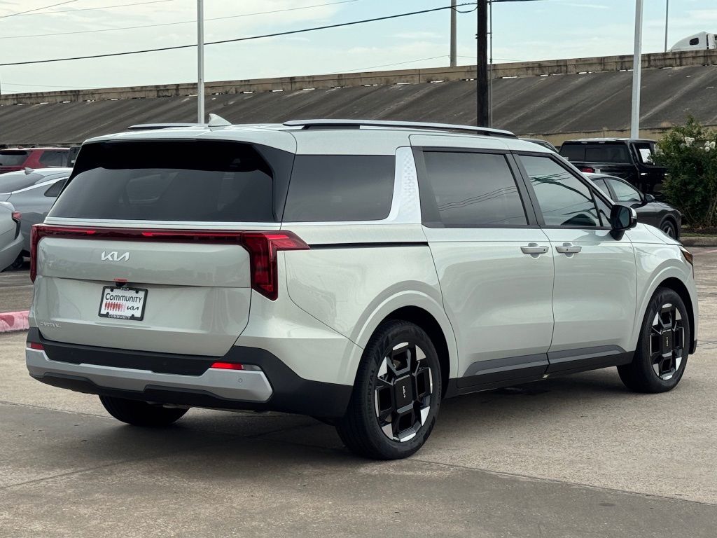 2026 Kia Carnival EX Silver at Community Kia