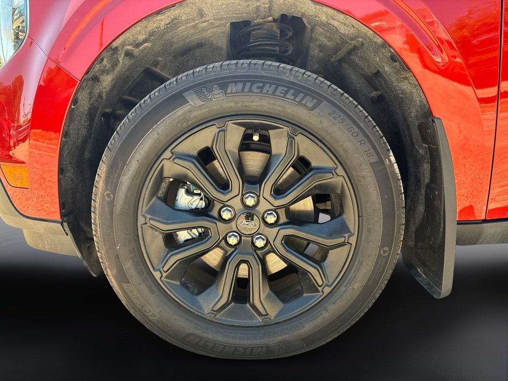 Used 2024 Red Ford Lariat image 9